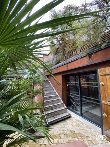 Murs commerciaux  à vendre 450 m² Bourg-et-Comin