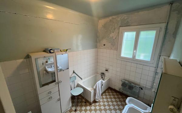 Maison à vendre    5 pièces •  Saint-Paul-lès-Dax