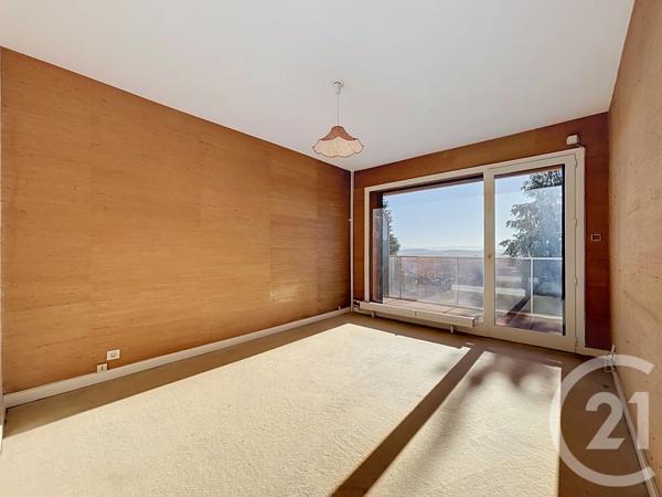 Appartement F6 à vendre  6 pièces - 150 m 2   ROYAT  - 63