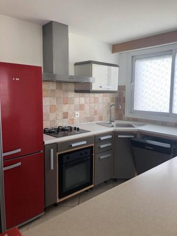 Appartement à louer à Amiens dans la Somme (80000), ref : 80011-L1036