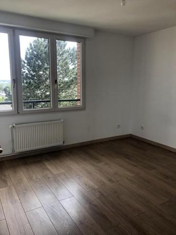 Appartement à louer à Amiens dans la Somme (80000), ref : 80011-L1036