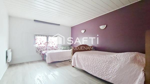 PLAIN-PIED de 70 m2 sur 500 m2 de terrain, 2 chambres...