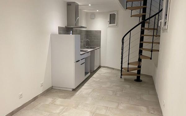 Appartement à louer    2 pièces •  Mas-de-Londres