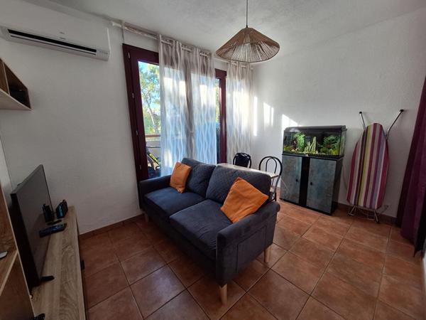 EXCLUSIVITE T2 meublé de 28 m2 avec balcon plein sud, parking collectif