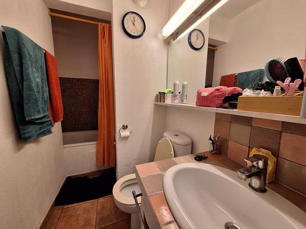 EXCLUSIVITE T2 meublé de 28 m2 avec balcon plein sud, parking collectif