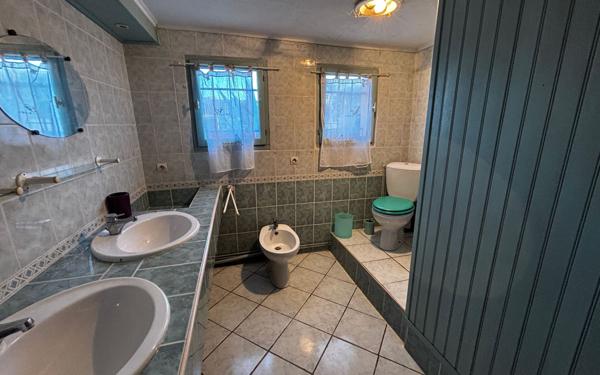 Maison à vendre    5 pièces •  Carcassonne