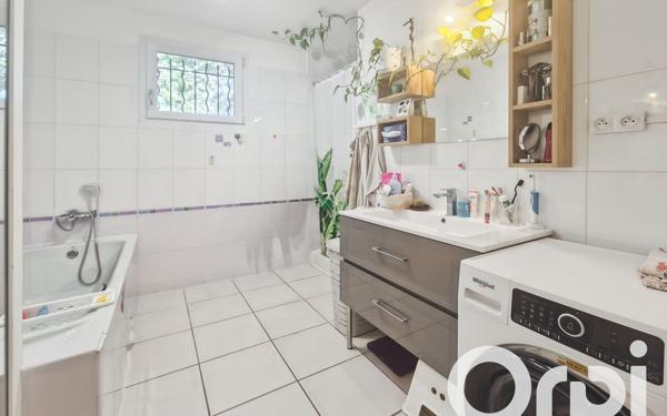 Maison à vendre    6 pièces •  Carsan