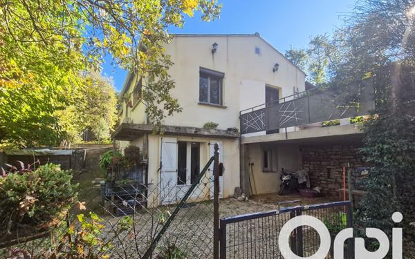 Maison à vendre    6 pièces •  Carsan