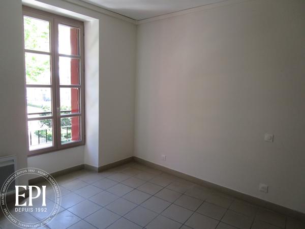 Appartement T3 avec emplacement de stationnement