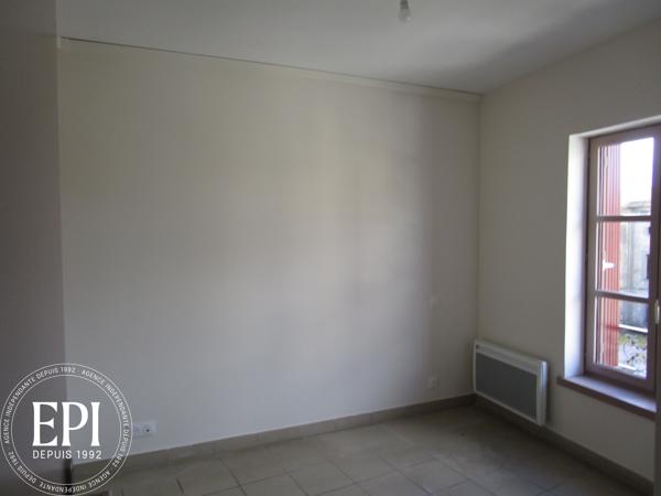 Appartement T3 avec emplacement de stationnement