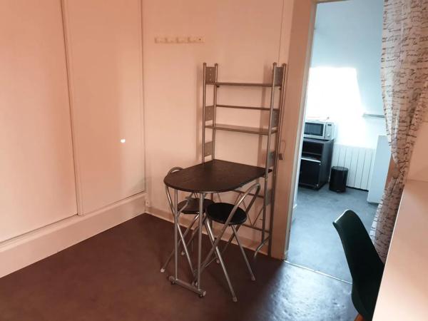 Location appartement 1 pièce de 15.72m²