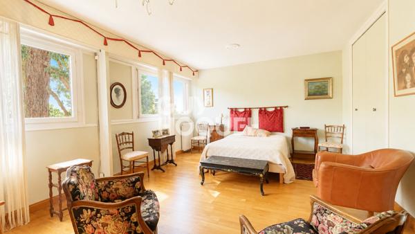 APPARTEMENT À VENDRE DE 5 PIÈCES DE 108,00 M²