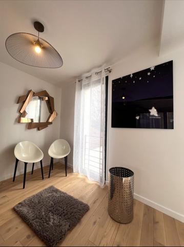 Montreuil (93100) Belle Villa neuve avec petit jardin et toit terrasse