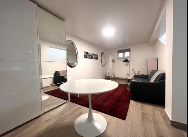 Montreuil (93100) Belle Villa neuve avec petit jardin et toit terrasse