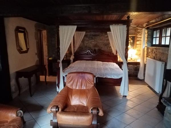 Maison à Brassac, 81260 - 26 pièces 941m²