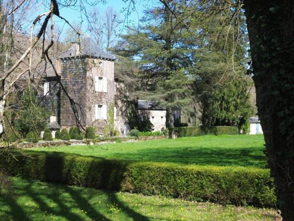 Maison à Brassac, 81260 - 26 pièces 941m²