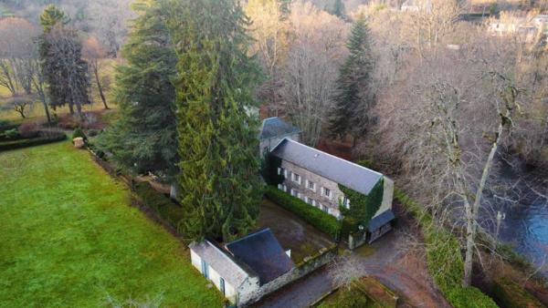 Maison à Brassac, 81260 - 26 pièces 941m²