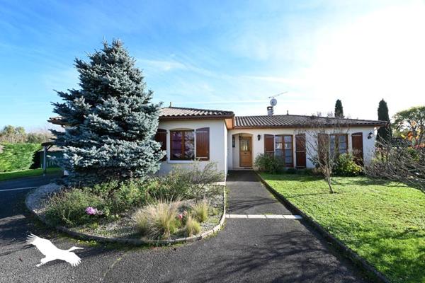 Maison à vendre |  Touvre |  4 pièces | 128 m²