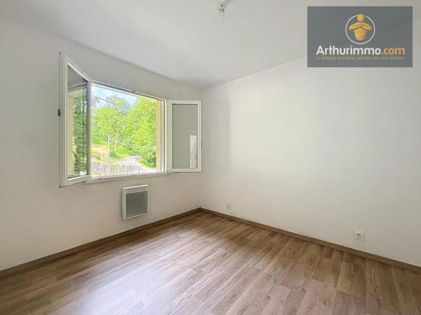 Location Maison 4 pièces 82 m2 à Journiac