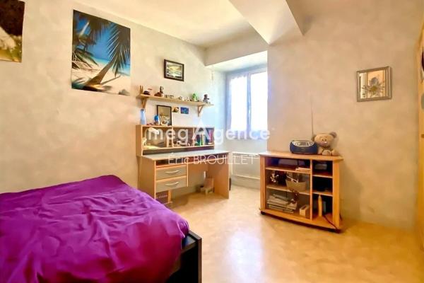 Maison à SAINT-GERMAIN-DES-PRES, 49170 - 9 pièces 154m²