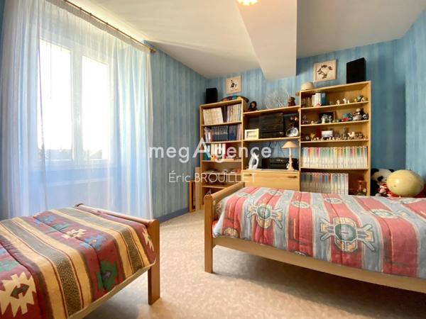 Maison à SAINT-GERMAIN-DES-PRES, 49170 - 9 pièces 154m²