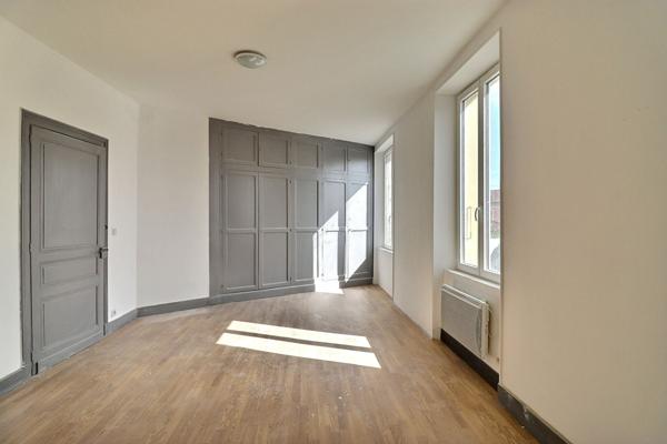 Achat immeuble Riscle - 7 pièce(s) - 154 m² - 130 000 €