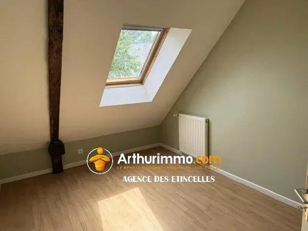 Location                                                      Maison
                        
                     6 pièces                      170 m2                     à Bourgbarré