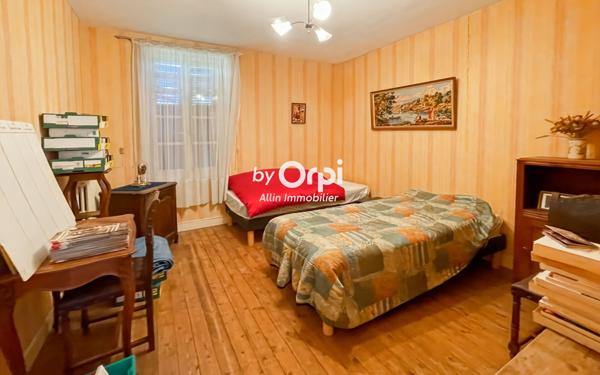 Maison à vendre    4 pièces •  Vaux