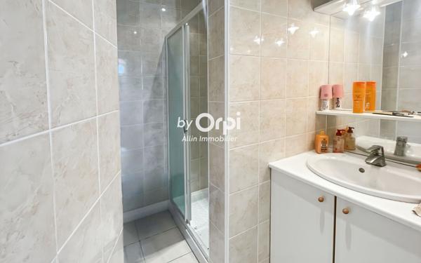 Maison à vendre    4 pièces •  Vaux