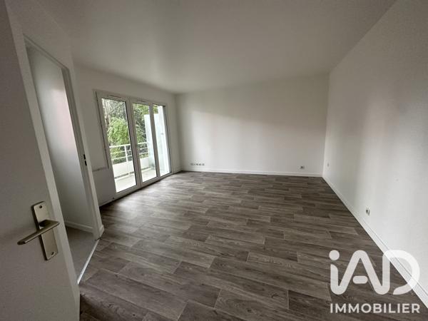 Location studio 28,69 m² Combs-la-Ville