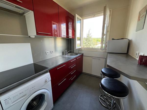 Studio Chaville 23.68 m2 - Dernier étage