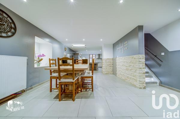 Maison à vendre 8 pièces 224 m² Mailly-sur-Seille
