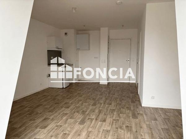 Location Studio 35.08 m² - 1575 RUE DE LA BOISSIERE Plaisir 78370