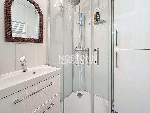 Port Camargue très agréable P2 entièrement rénové avec une très belle vue