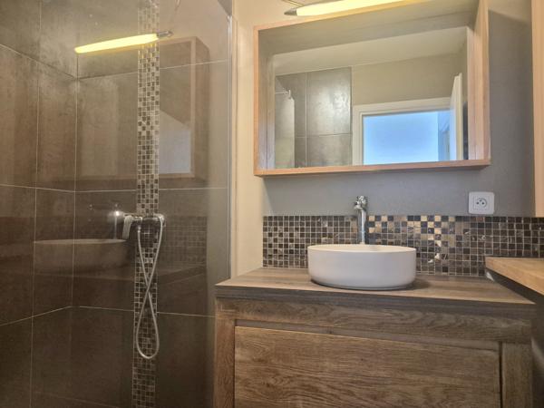 Appartement 2 pièces - 55 m² Exclusivité efficity