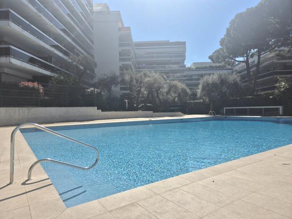 Appartement 2 pièces - 55 m² Exclusivité efficity