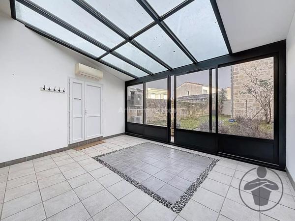 Vente Maison de ville 4 pièces 145 m2 à Coutras