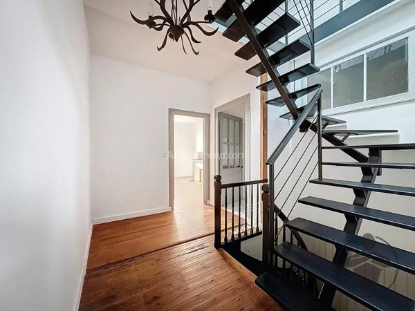Vente Maison de ville 4 pièces 145 m2 à Coutras
