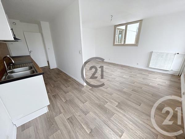 Appartement F3 à vendre  3 pièces - 66,49 m2 CHALONS EN CHAMPAGNE - 51