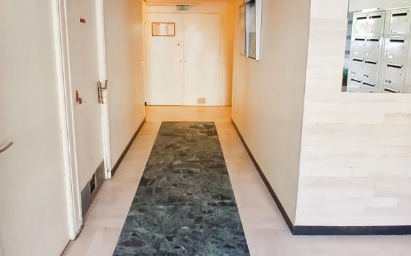 Appartement à vendre    3 pièces • 47,51 m2 Menton