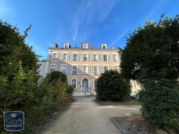 Appartement à louer 1 pièce 17.76m² Châteauroux (36000)