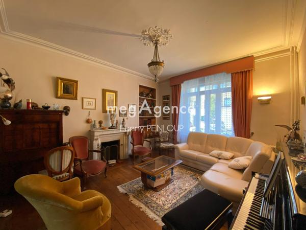 Maison à SARTILLY-BAIE-BOCAGE, 50530 - 8 pièces 157m²