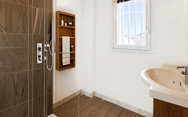 Maison à vendre    5 pièces •  Le Bois-Plage-en-Ré