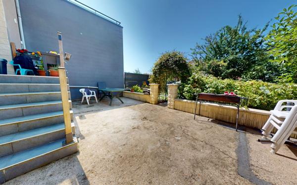 Maison à vendre    6 pièces •  Yutz