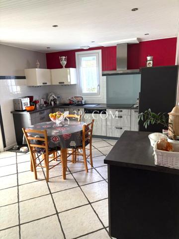 Maison 5 pièce(s) 3 chambre(s) 120 m²