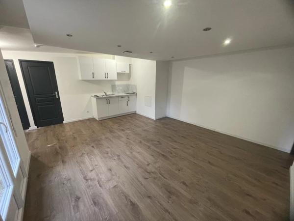 Location Appartement 2 pièces 45 m2 à Saint-Quentin