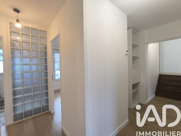 Location maison 6 pièces 110 m² Serris