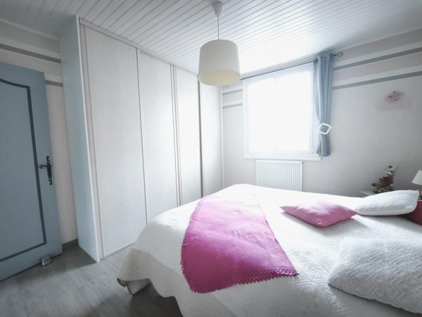 Maison T5 sur sous sol semi enterré