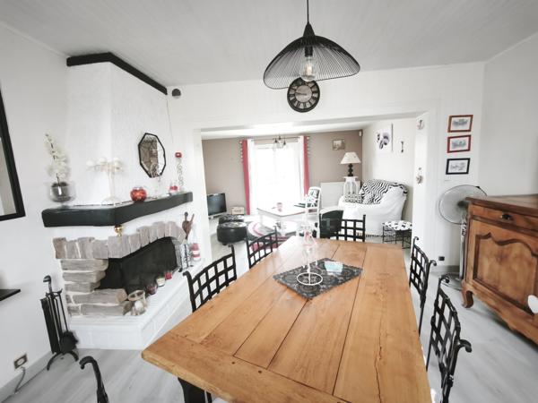 Maison T5 sur sous sol semi enterré