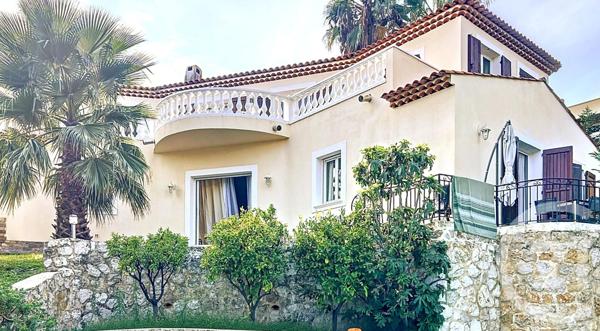 Maison à vendre  8 pièces - 401 m2 VILLENEUVE LOUBET - 06